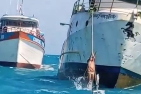 EMBARCAÇÃO ENCONTRADA À DERIVA E SEM TRIPULAÇÃO.